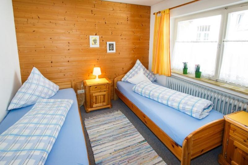 Cafe Chiemgau Und Gaestehaus Ruhpolding Exterior foto
